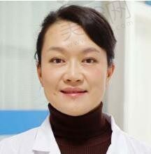 李允怡