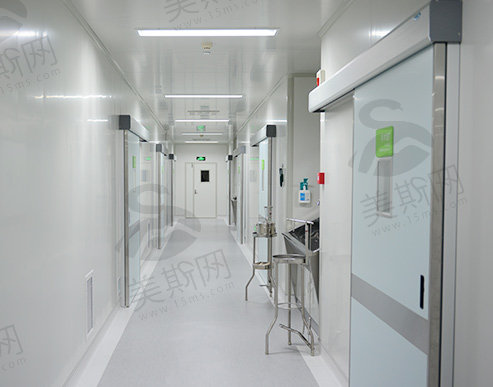 荔枝美 上海首尔丽格整形美容医院 手术室走廊