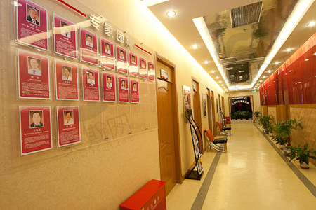 上海时光整形外科展示区