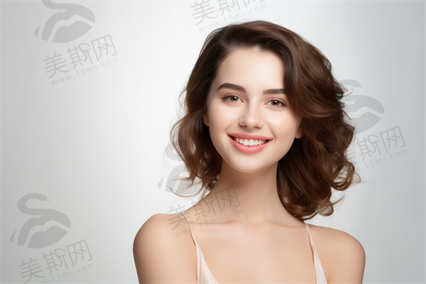 开眼角后马上沾水有什么危害
