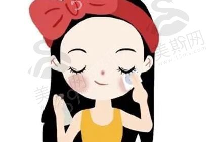 光子嫩肤和白瓷娃娃有什么区别?