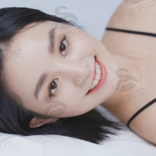 威海整形医院排名前十，李青臻美医疗美容医院重睑术项目值得信赖，结果显著！