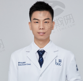 李振