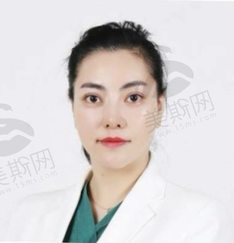 胡小清