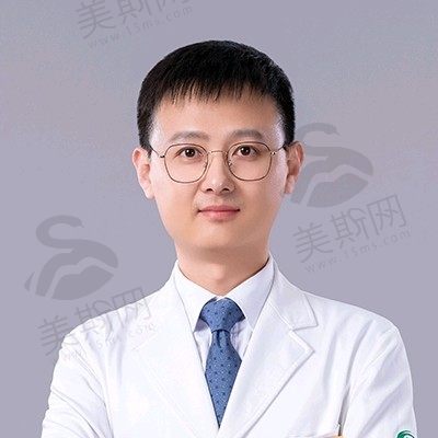安丰鹏
