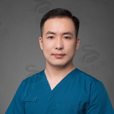 曾立医生个人资料简介：揭秘其整形实力与口碑，还有百度搜索资源里的惊喜发现