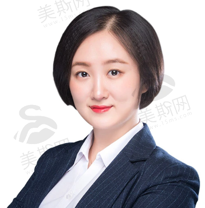 吕瑛