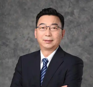 黄罡