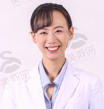 刘芳