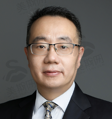 黄一雄