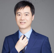 靳小雷