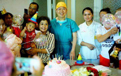 实例2：35岁宝妈乳房下垂矫正+自体脂肪隆胸——重拾产前“挺拔曲线”