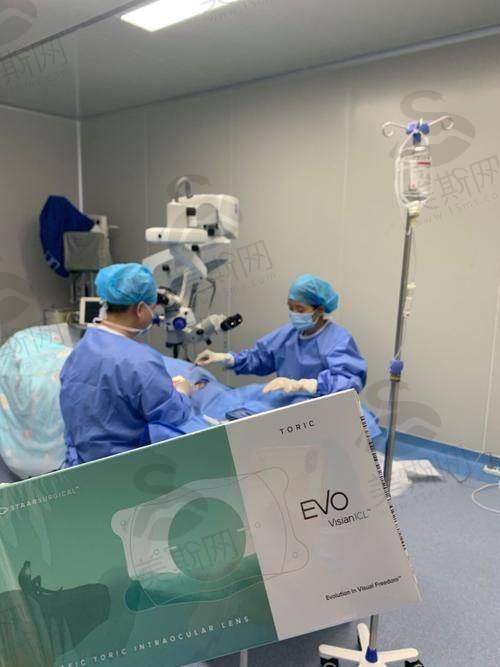 蔡司三焦点人工晶体价格：839M/939M型号1.4万起，全视角晶体2.5万值不值？