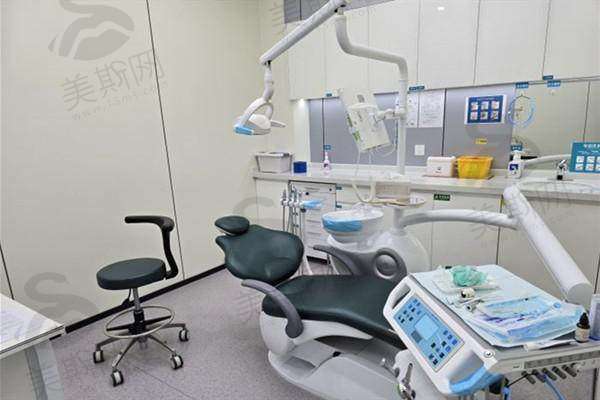 深圳格伦菲尔口腔地址揭秘!收费太贵到底值不值,周边对比才知性价比高低