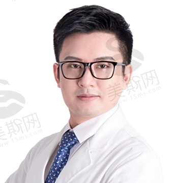 黄伦武