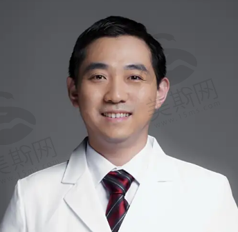 杨喆