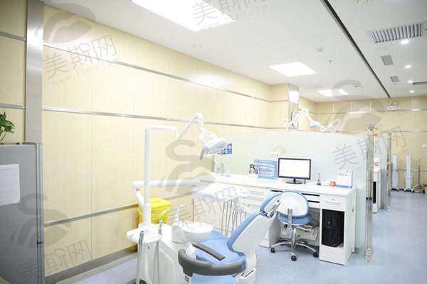 想了解河北冀城口腔医院怎么样、是公立还是私人?这就为你揭秘地址、电话及种牙实力!