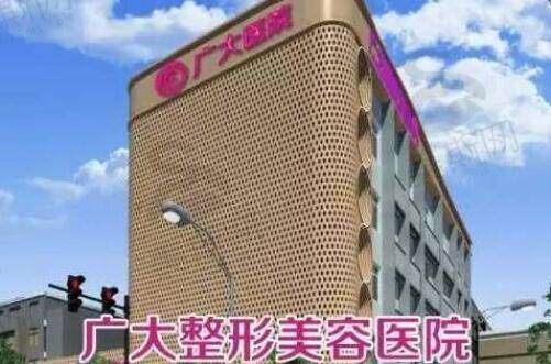 实例二:黄褐斑患者治疗实例