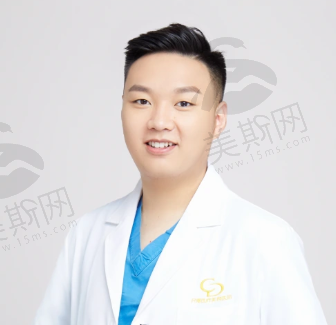 郑昱昕