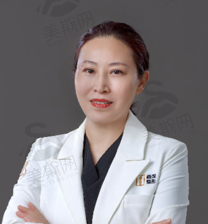 张守玲